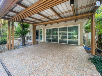 *****บ้านเดี่ยวมือสอง โครงการ พฤกษ์ลดา1 วงแหวน-รัตนาธิเบศร์ หลังมุม เนื้อที่ 63 ตร.ว. ฟังก์ชัน 4 ห้องนอน 3 ห้องน้ำ 2 ที่จอดรถ โครงการบนทำเลเดินทางสะดวก เชื่อมต่อถนนคลองถนน ถนนบางกรวย-ไทรน้อย ถนนกาญจนาภิเษก ใกล้รถไฟฟ้าสายสีม่วง "สถานีคลองบางไผ่" และจุดขึ้นทางด่วน "กาญจนาภิเษก"